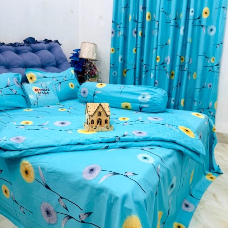 Bed Sheet 1 + AC Khata 1 +  Pillow Cover 2 + Lapel Pillow Cover 1 Code - 824